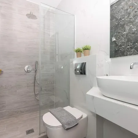 Polyxeni's 3* Limenas (Thasos)