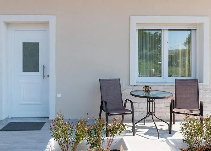 Polyxeni's 3* Limenas (Thasos)